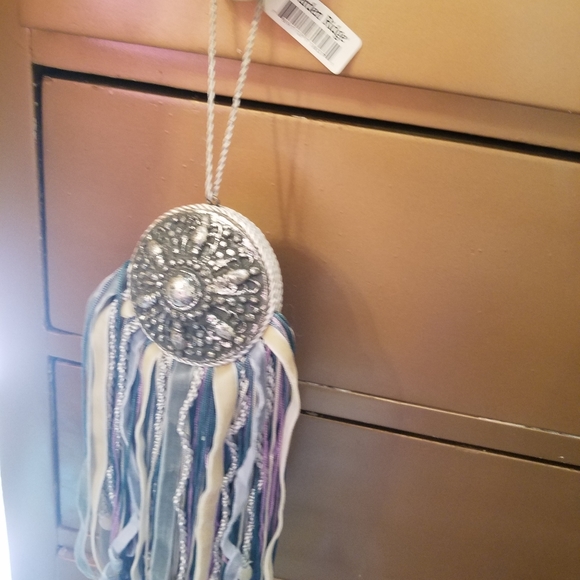Large Decorative Tassels - Picture 7 of 7